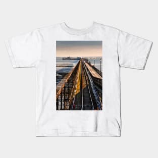 Southend on Sea Pier Essex England Kids T-Shirt